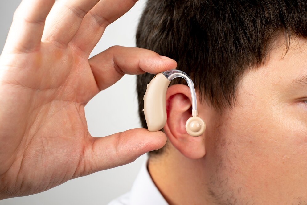 تواصل معنا للتعرف على علاج ضعف السمع العصبي في ألمانيا
